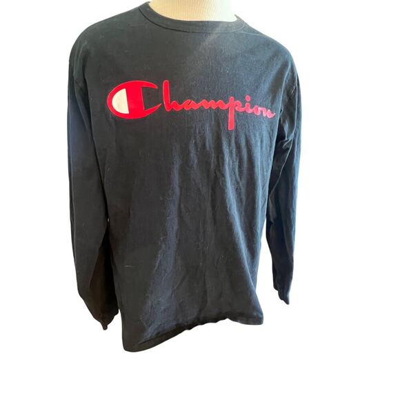 CHAMPION BLACK WITH RED LOGO TSHIRT MENS XL - Picture 1 of 7